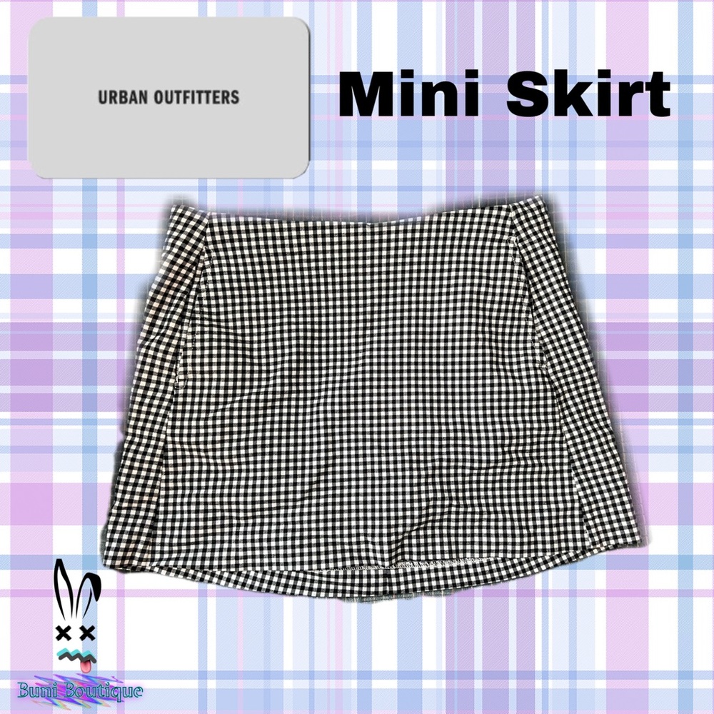 ❌SOLD ON VINTED❌Urban outfitters plaid mini skirt